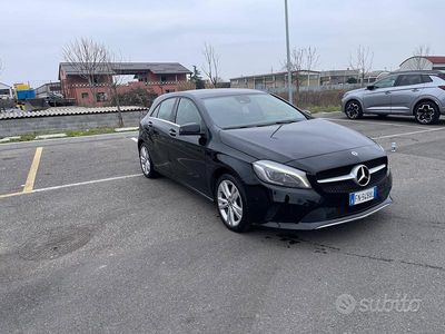 Gebraucht Mercedes A180 Executive 115 PS (84 kW) 2018 Schwarz Limousine
