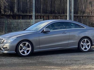 Mercedes E220