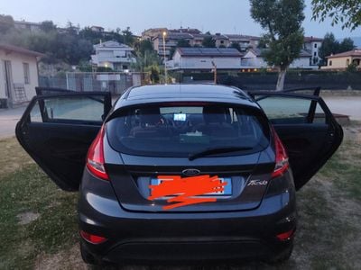 Usata Ford Fiesta 2008 Grigio Utilitaria