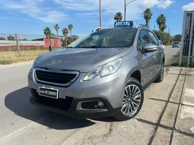 Usata Peugeot 2008 Access 75 CV (55 kW) 2015 Grigio SUV