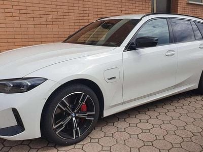 Usata BMW 330e M Sport 184 CV (135 kW) 2024 Bianco Station wagon