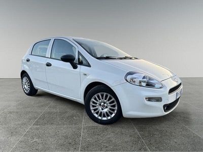 Usata Fiat Punto Street 95 CV (69 kW) 2018 Bianco Utilitaria