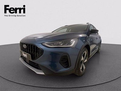 Usata Ford Focus Active 125 CV (91 kW) 2022 Chrome blue SUV