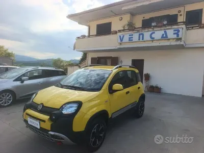 Usata Fiat Panda Cross Cross 86 CV (63 kW) 2021 Giallo Utilitaria
