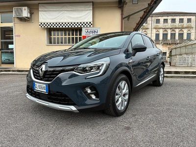Usata Renault Captur Intens 94 CV (69 kW) 2022 Blu/azzurro SUV