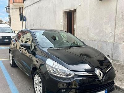 Usata Renault Clio IV Business 90 CV (66 kW) 2018 Berlina
