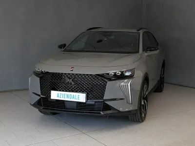 Usata DS Automobiles DS7 Crossback Performance Line Plus 131 CV (96 kW) 2024 Grigio metallizato SUV