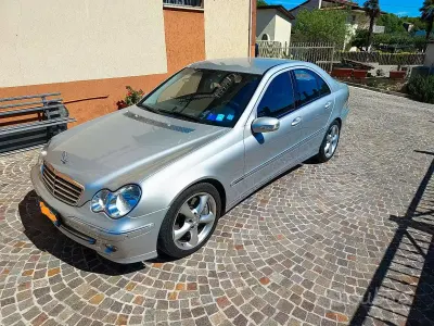 Usata Mercedes C220 2004 Grigio Berlina