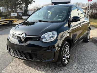 Usata Renault Twingo Intens 65 CV (47 kW) 2020 Nero Utilitaria