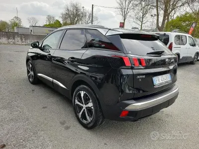 Usata Peugeot 3008 S 131 CV (96 kW) 2018 Nero SUV