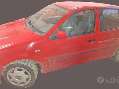 Usata VW Polo 50 CV (36 kW) 1998 Utilitaria