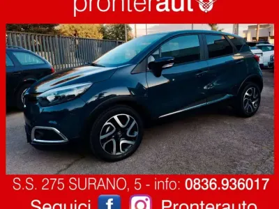 Usata Renault Captur Zen 90 CV (66 kW) 2017 Other SUV