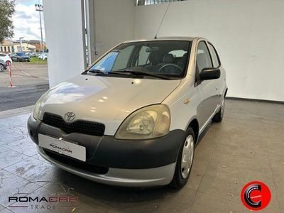 usata Toyota Yaris 1.0i 16V cat 3 porte