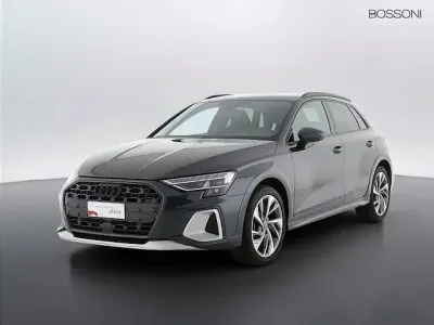 Usata Audi A3 Advanced 150 CV (110 kW) 2024 Grigio manhattan metallizzato Berlina