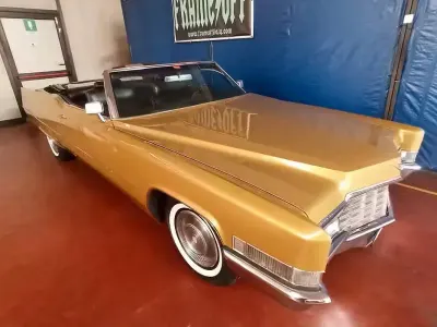 Usata Cadillac Deville 1960 Giallo Berlina