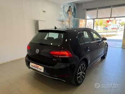 Usata VW Golf VII Highline 116 CV (85 kW) 2017 Nero Berlina