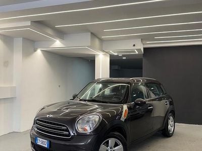 Usata Mini Cooper D Countryman 111 CV (81 kW) 2015 Grigio SUV