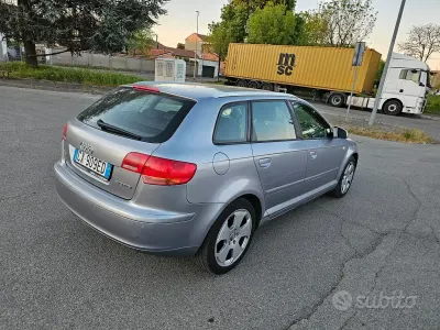 Usata Audi A3 Ambiente 140 CV (102 kW) 2005 Grigio Utilitaria