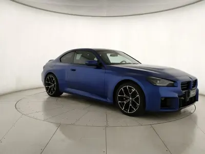 Begagnad BMW M2 460 HK (338 kW) 2024 Blå Sportkupé