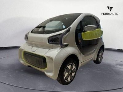 Usata XEV Yoyo 7 kW (10 CV) 2024 Grigio Utilitaria