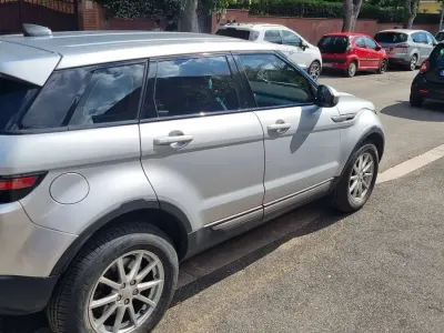 Usata Land Rover Range Rover evoque Pure 150 CV (110 kW) 2017 Grigio SUV