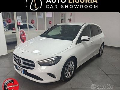 Usata Mercedes B180 135 CV (99 kW) 2019 Bianco Monovolume