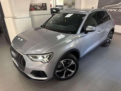 Argento Usata 2023 Audi Q3 Business SUV | 31.990 € (Super prezzo)