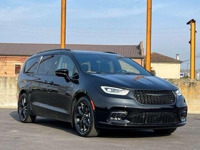 Nuova Chrysler Pacifica Limited 287 CV (211 kW) 2026 Nero Monovolume