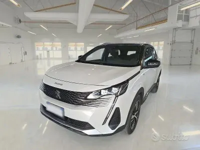 Usata Peugeot 3008 GT 131 CV (96 kW) 2022 Bianco SUV