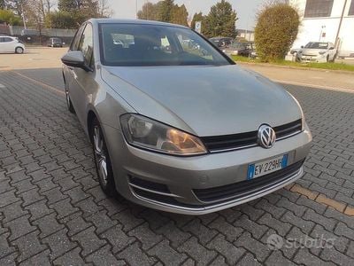 Usata VW Golf VII 110 CV (80 kW) 2014 Grigio Berlina