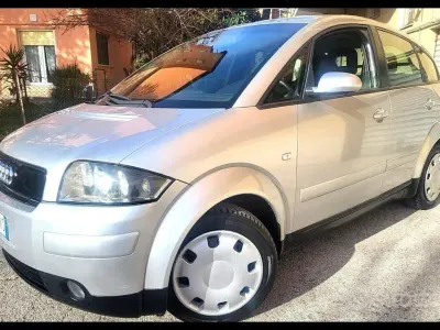 Usata Audi A2 75 CV (55 kW) 2003 Nero Utilitaria