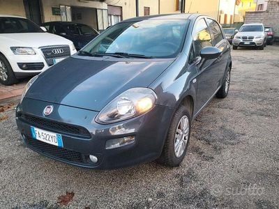 Usata Fiat Grande Punto 77 CV (56 kW) 2015 Grigio Utilitaria