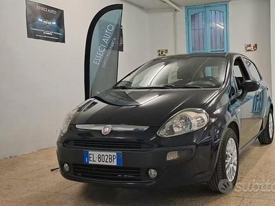 Usata Fiat Punto Evo 69 CV (50 kW) 2011 Blu Utilitaria