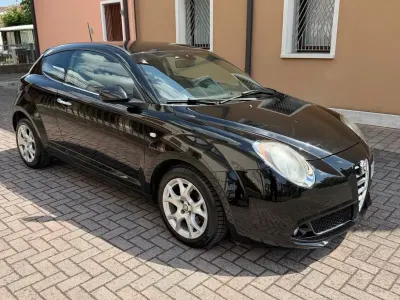 Usata Alfa Romeo MiTo 85 CV (62 kW) 2014 Nero Utilitaria