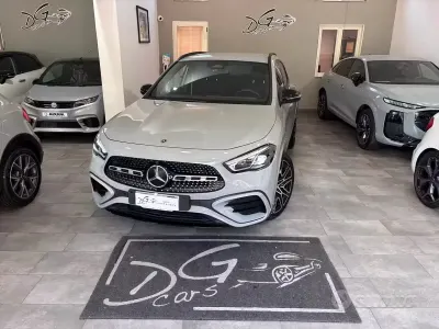 Usata Mercedes GLA200 Premium 150 CV (110 kW) 2025 Grigio SUV