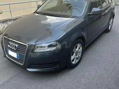 Usata Audi A3 Sportback Ambiente 90 CV (66 kW) 2010 Utilitaria