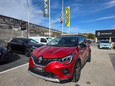 Usata Renault Captur Techno 101 CV (74 kW) 2023 Rosso SUV
