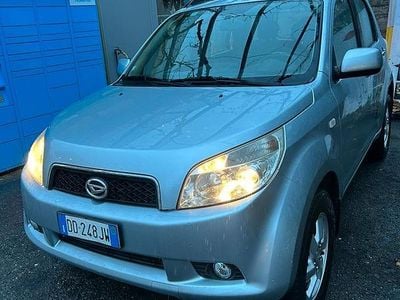 Usata Daihatsu Terios 86 CV (63 kW) 2006 Grigio SUV