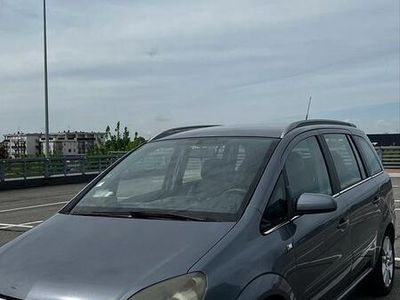 Usata Opel Zafira 120 CV (88 kW) 2005 Grigio Monovolume