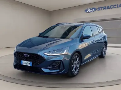 Usata Ford Focus ST-Line 116 CV (85 kW) 2023 Blu metallizzato Station wagon