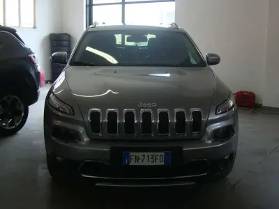 Usata Jeep Cherokee Limited 200 CV (147 kW) 2018 Argento SUV