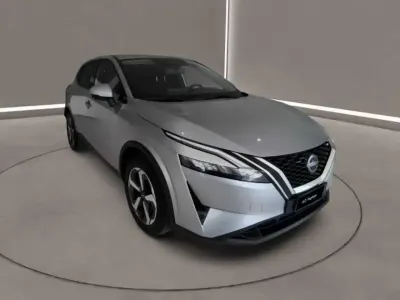 Usata Nissan Qashqai N-Connecta 140 CV (102 kW) 2023 Grigio SUV