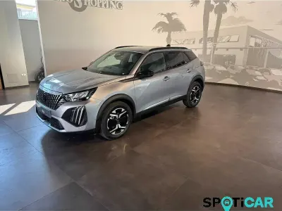 Usata Peugeot 2008 Allure 101 CV (74 kW) 2025 Grigio SUV