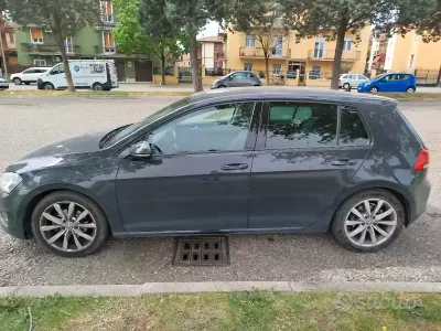 Usata VW Golf VII 110 CV (80 kW) 2014 Berlina