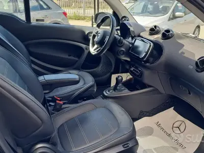Usata Smart ForTwo Electric Drive 41 kW (56 CV) 2021 Nero Berlina