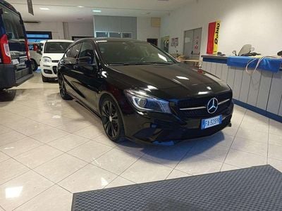 Usata Mercedes CLA200 Shooting Brake 136 CV (100 kW) 2015 Nero Station wagon