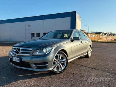 Usata Mercedes C220 Avantgarde 170 CV (125 kW) 2011 Berlina