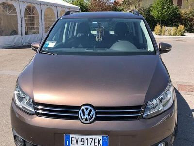 usata VW Touran 7 posti 1.6 diesel