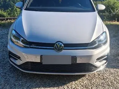 Usata VW Golf VII R-line 150 CV (110 kW) 2018 Berlina
