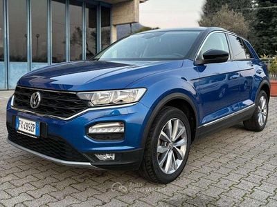Usata VW T-Roc Style 150 CV (110 kW) 2019 Blu/azzurro SUV